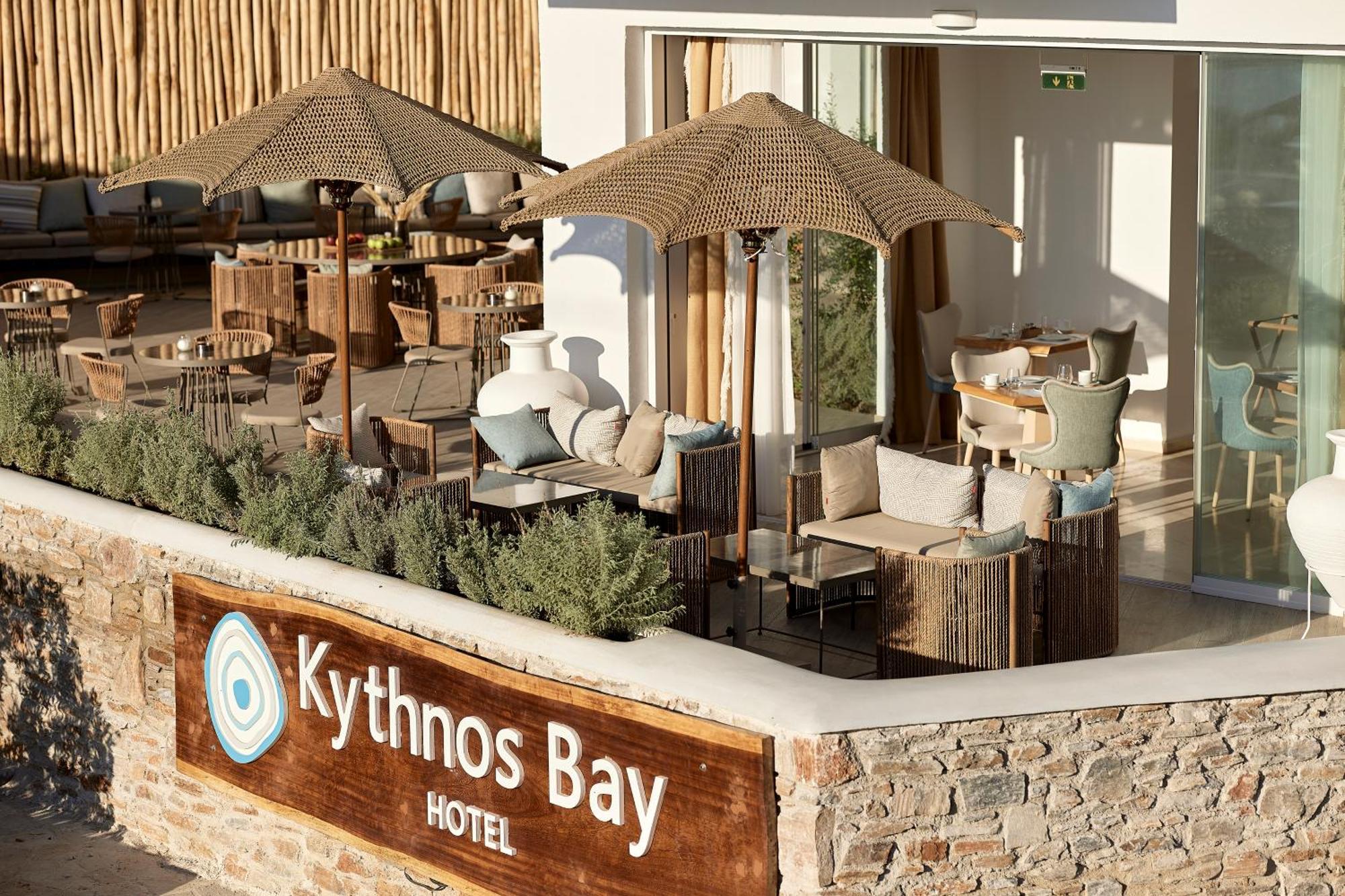 Kythnos Bay Hotel Loutra  Exterior photo